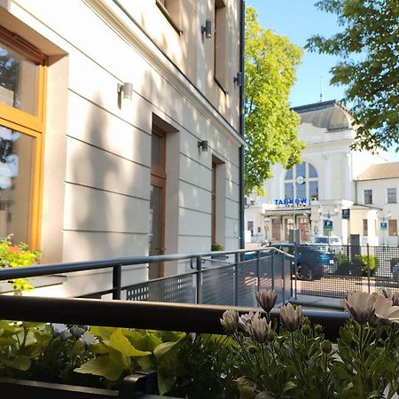 Hotel Gal Tarnów Eksteriør bilde