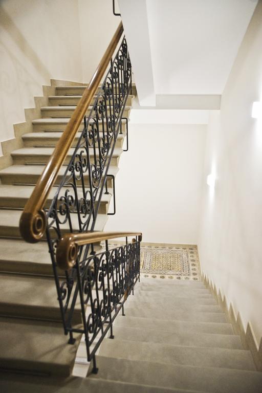 Hotel Gal Tarnów Rom bilde