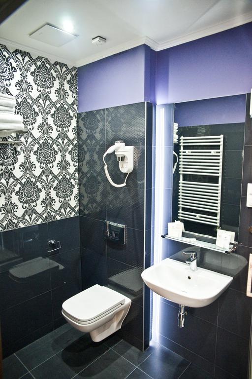 Hotel Gal Tarnów Eksteriør bilde